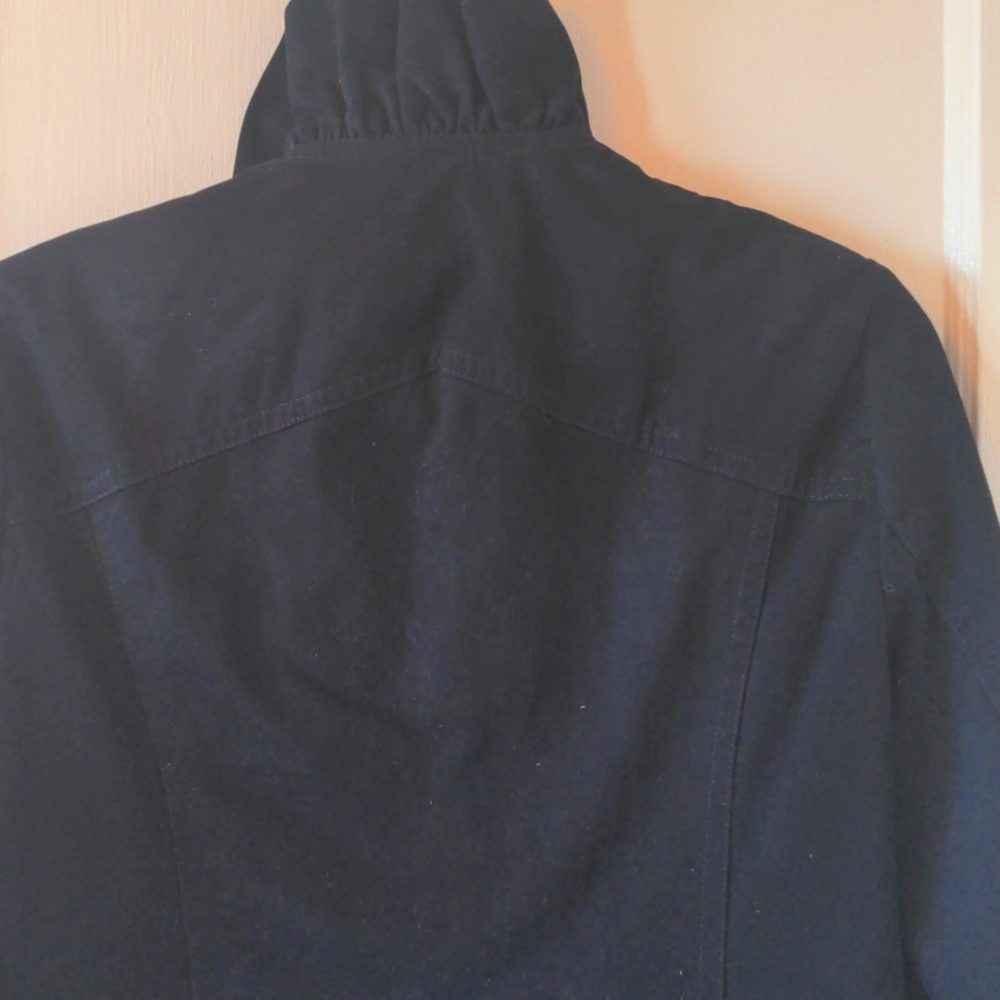 development by Erica Davies Ruffled Jacket - Picture 6 of 12